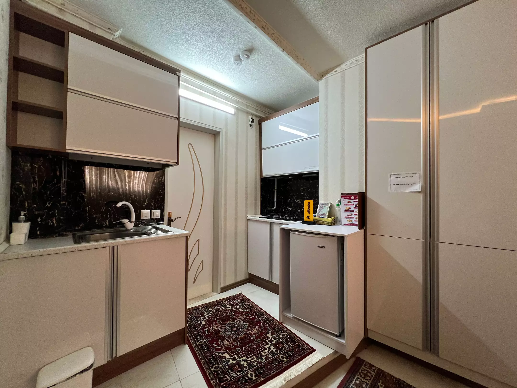 Alibaba https://cdn.alibaba.ir/ostorage/hotel-accommodation-images/696de92a6b43e2b9afa3bead_08- سارای- اتاق 3تخته جونیور (7).webp